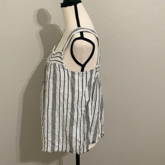 Vince Camuto Black and White Striped Top - Picture 2 of 6